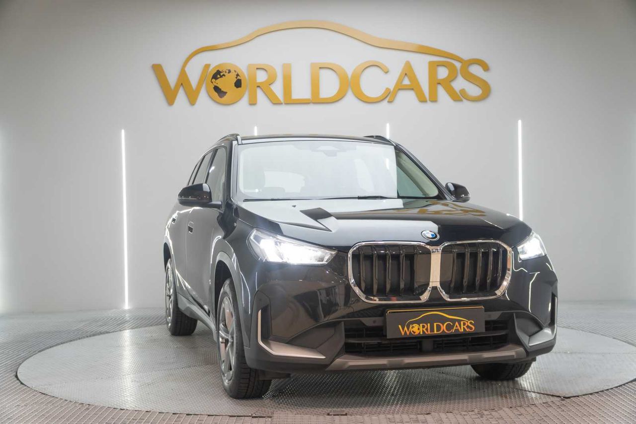 BMW X1   18d sdrive 150 aut  - Foto 4