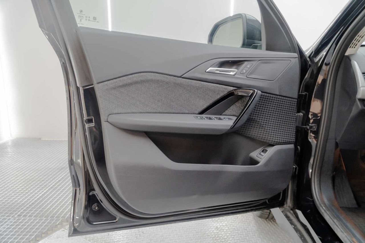 BMW X1   18d sdrive 150 aut  - Foto 18