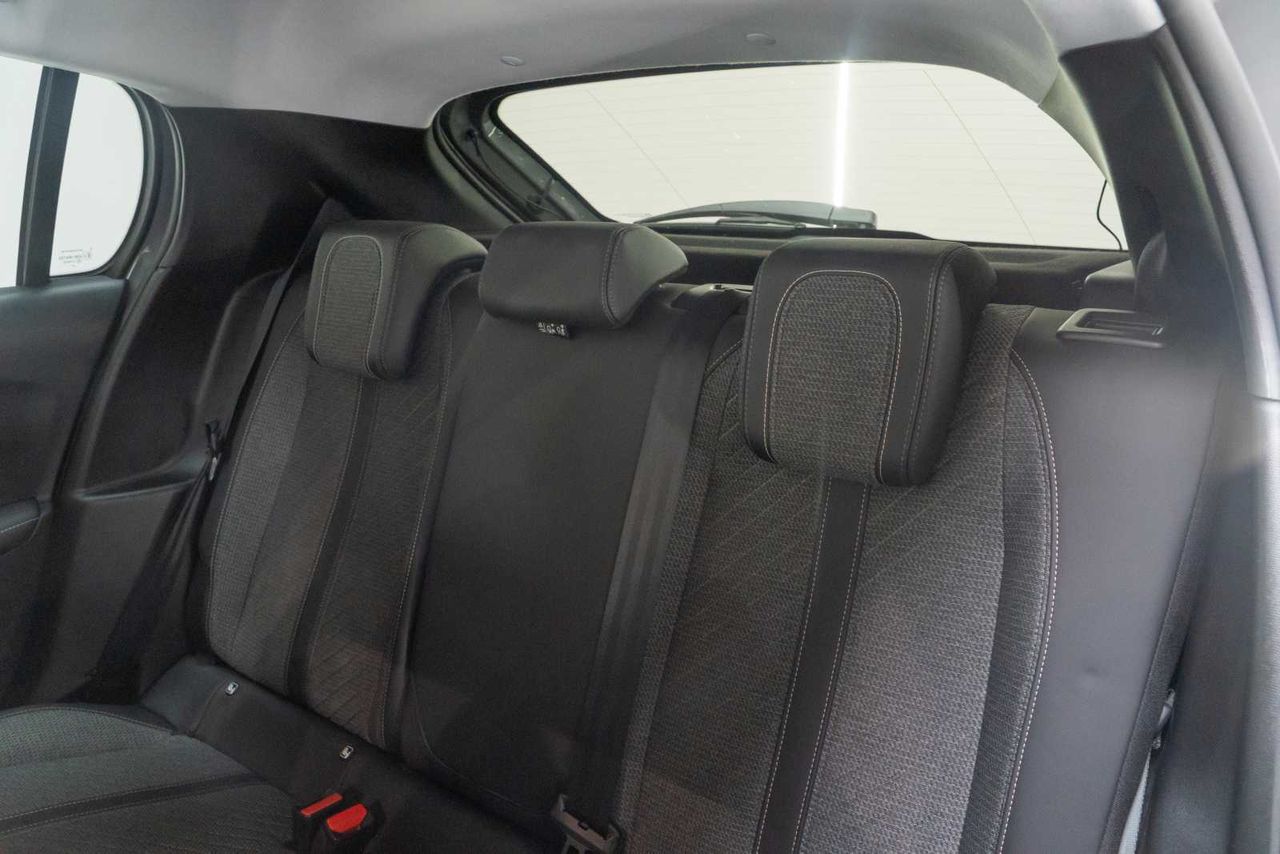 Peugeot 208 Allure Puretech 100  - Foto 19