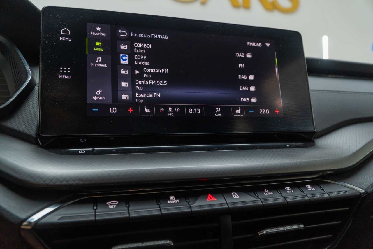 Skoda Octavia Combi 1.0 TSI 81kW(110CV) DSG mHEV Ambi.  - Foto 13
