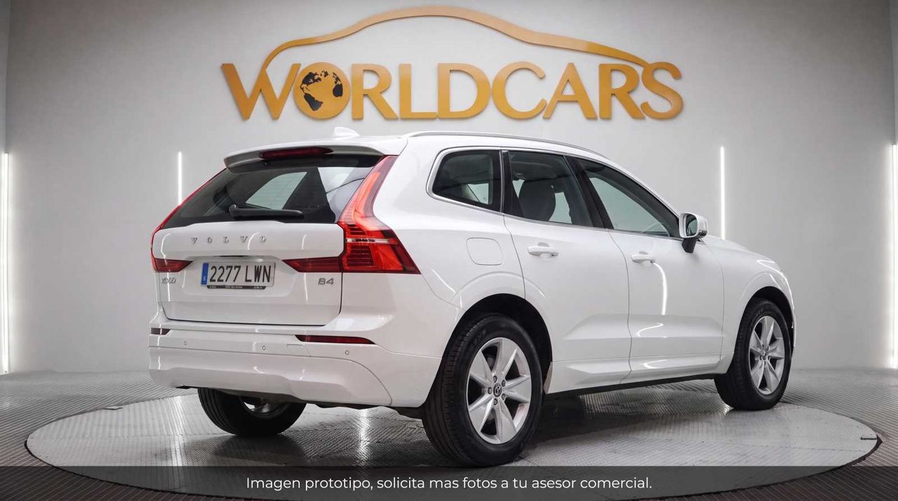 Volvo XC60 2.0 B4 D Momentum Pro Auto  - Foto 3