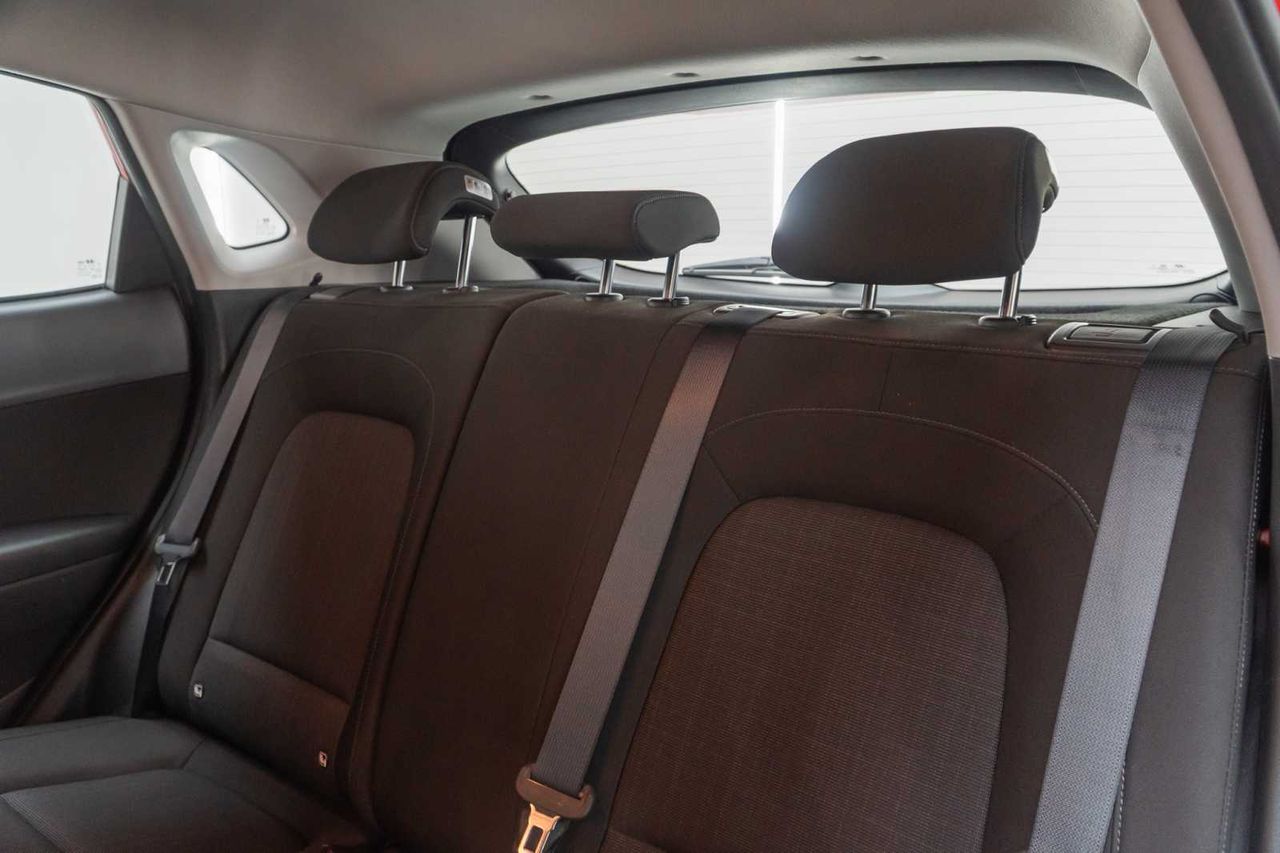 Hyundai Kona 1.0 TGDI Maxx 4X2  - Foto 19