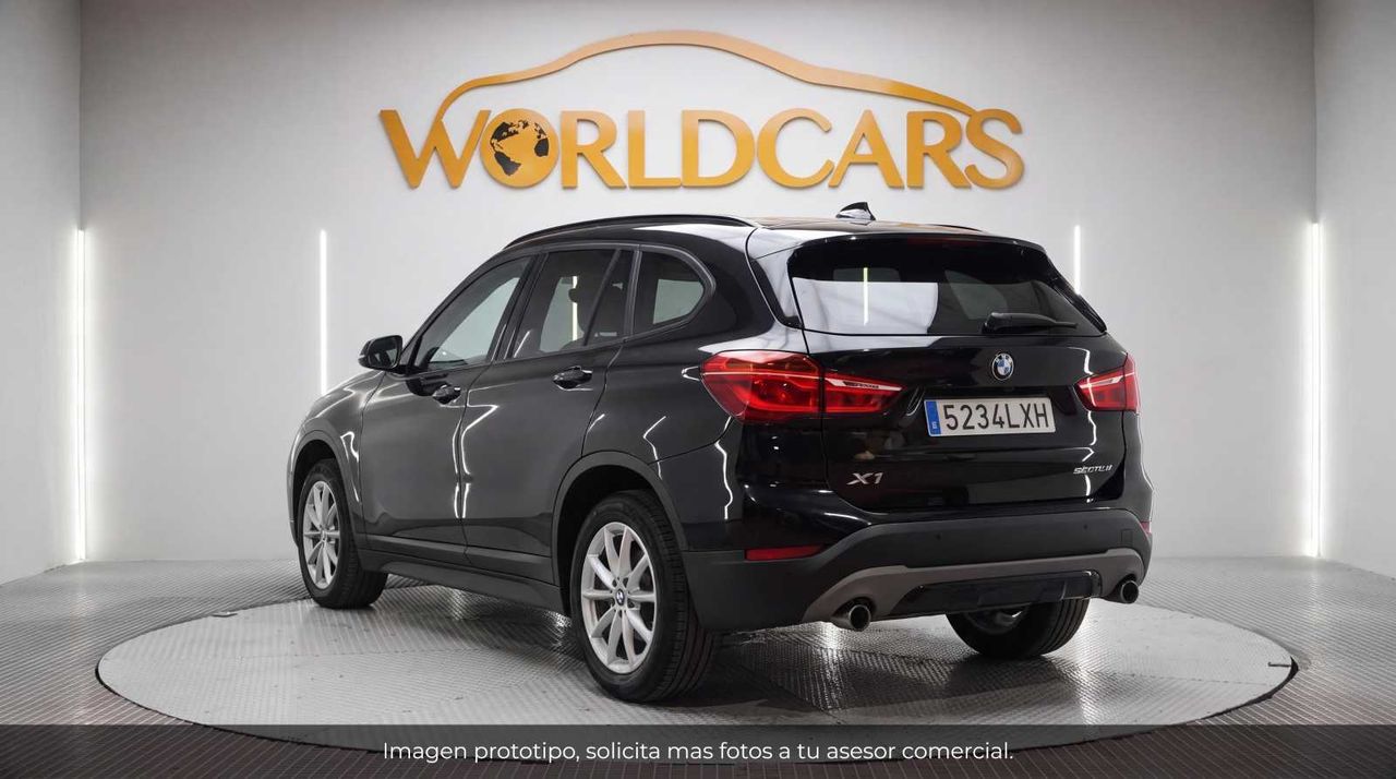 BMW X1 sDrive18dA Corporate  - Foto 3