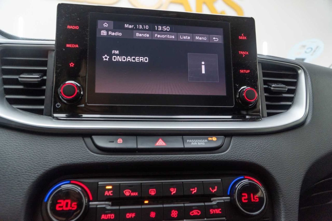 Kia Ceed 1.0 T-GDi 88kW (120CV) Drive  - Foto 14