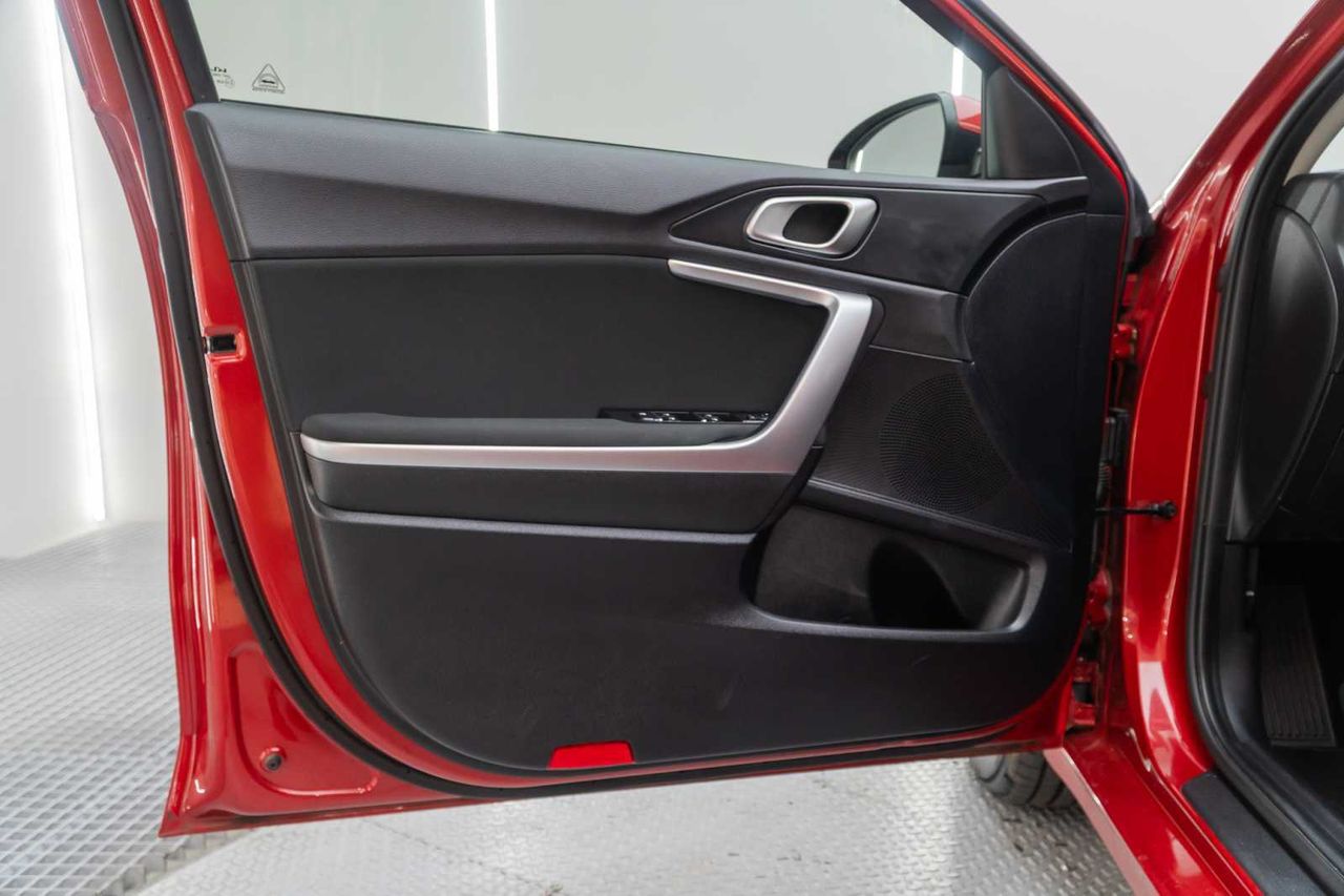 Kia Ceed 1.0 T-GDi 88kW (120CV) Drive  - Foto 16