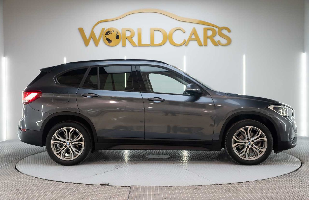 BMW X1 sDrive18i  - Foto 6
