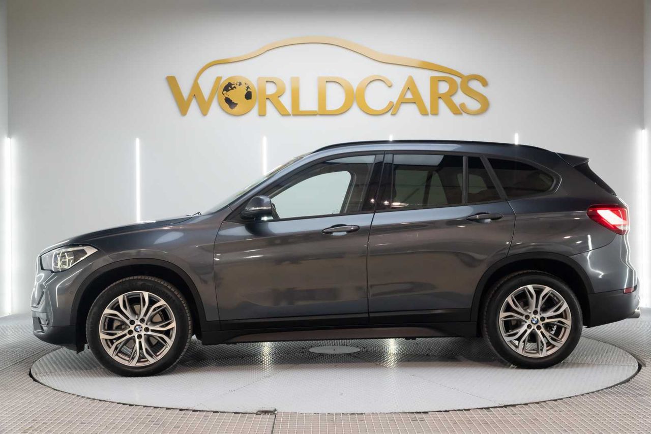 BMW X1 sDrive18i  - Foto 11
