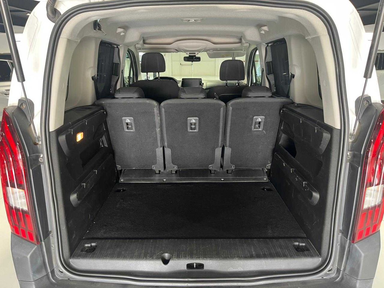 Peugeot Rifter   allure  1.2 puretech  - Foto 10
