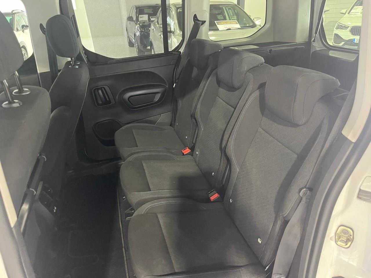 Peugeot Rifter   allure  1.2 puretech  - Foto 9
