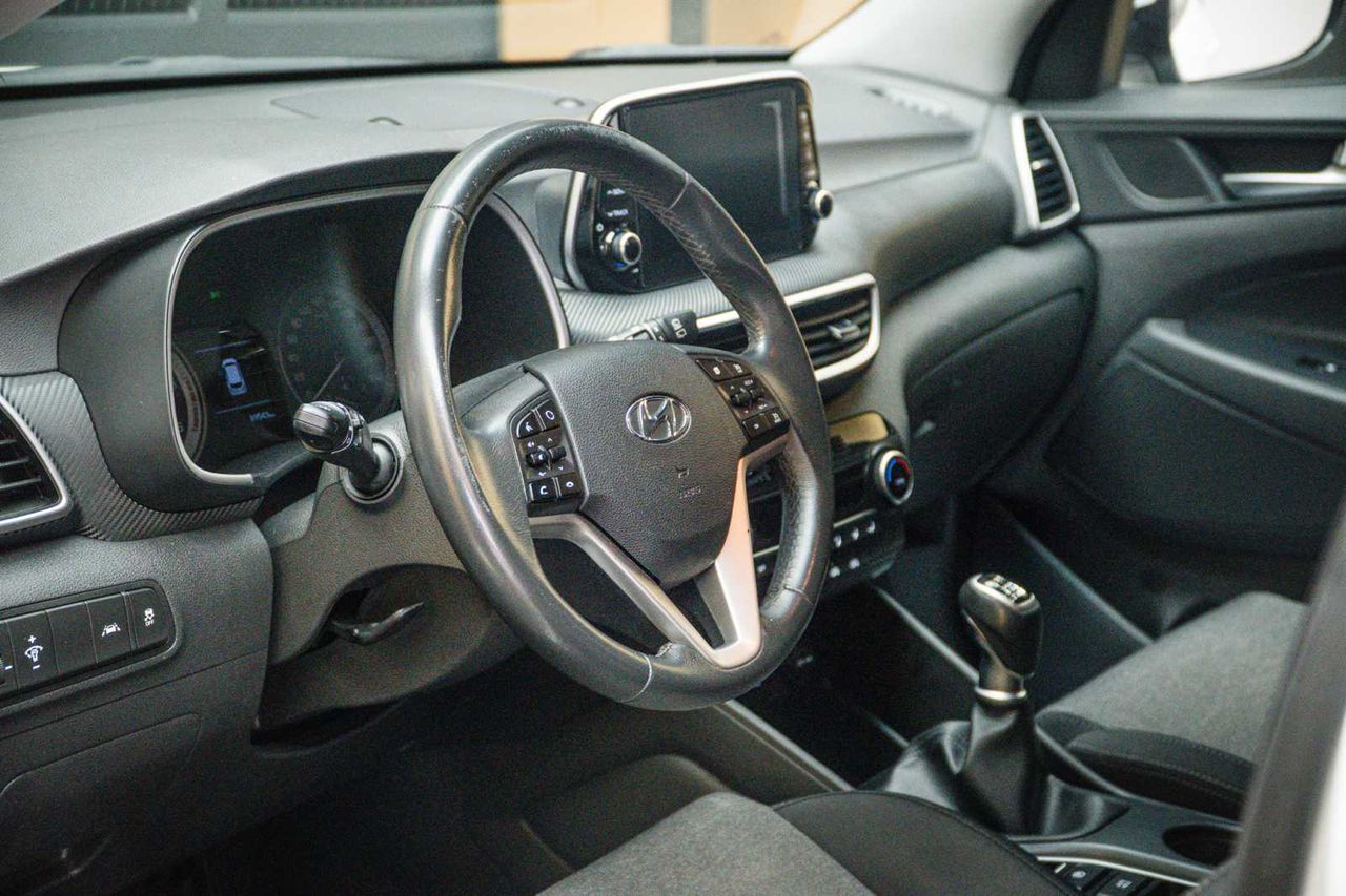 Hyundai Tucson 1.6 CRDI 85kW (116CV) 48V SLE 4X2  - Foto 11