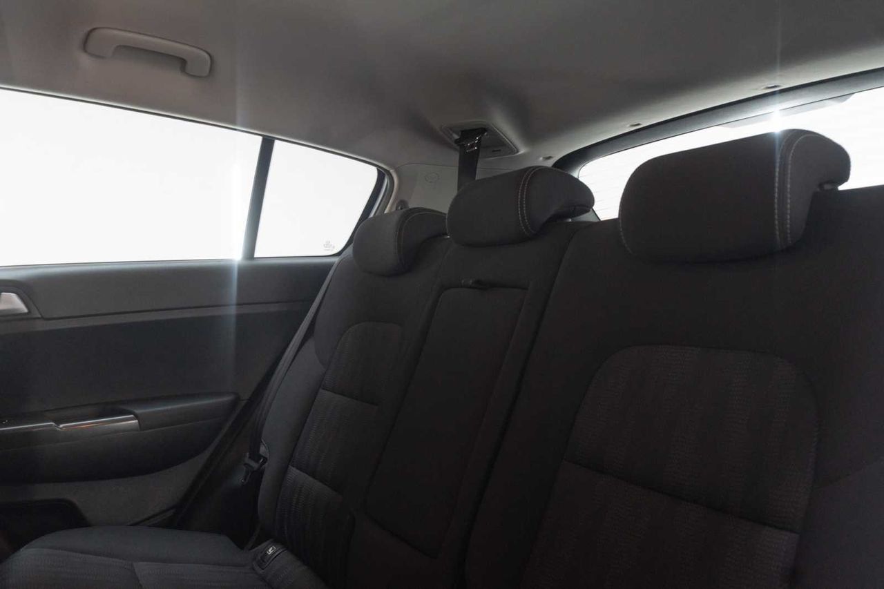 Kia Sportage 1.6 CRDi 100kW (136CV) Business DCT 4x2  - Foto 20