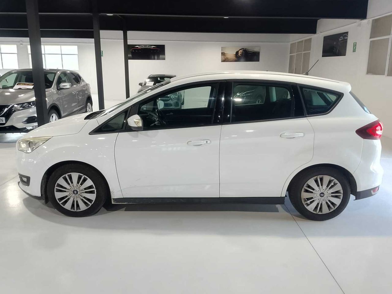 Ford C Max 1.5 TDCi 88kW (120CV) Trend+  - Foto 5