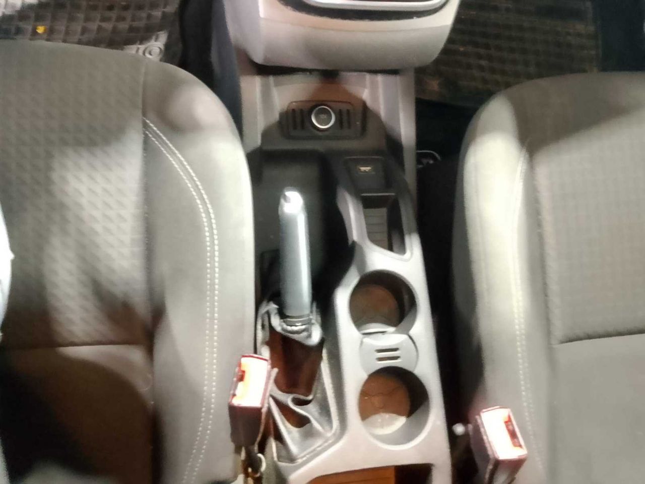 Ford C Max 1.5 TDCi 88kW (120CV) Trend+  - Foto 9