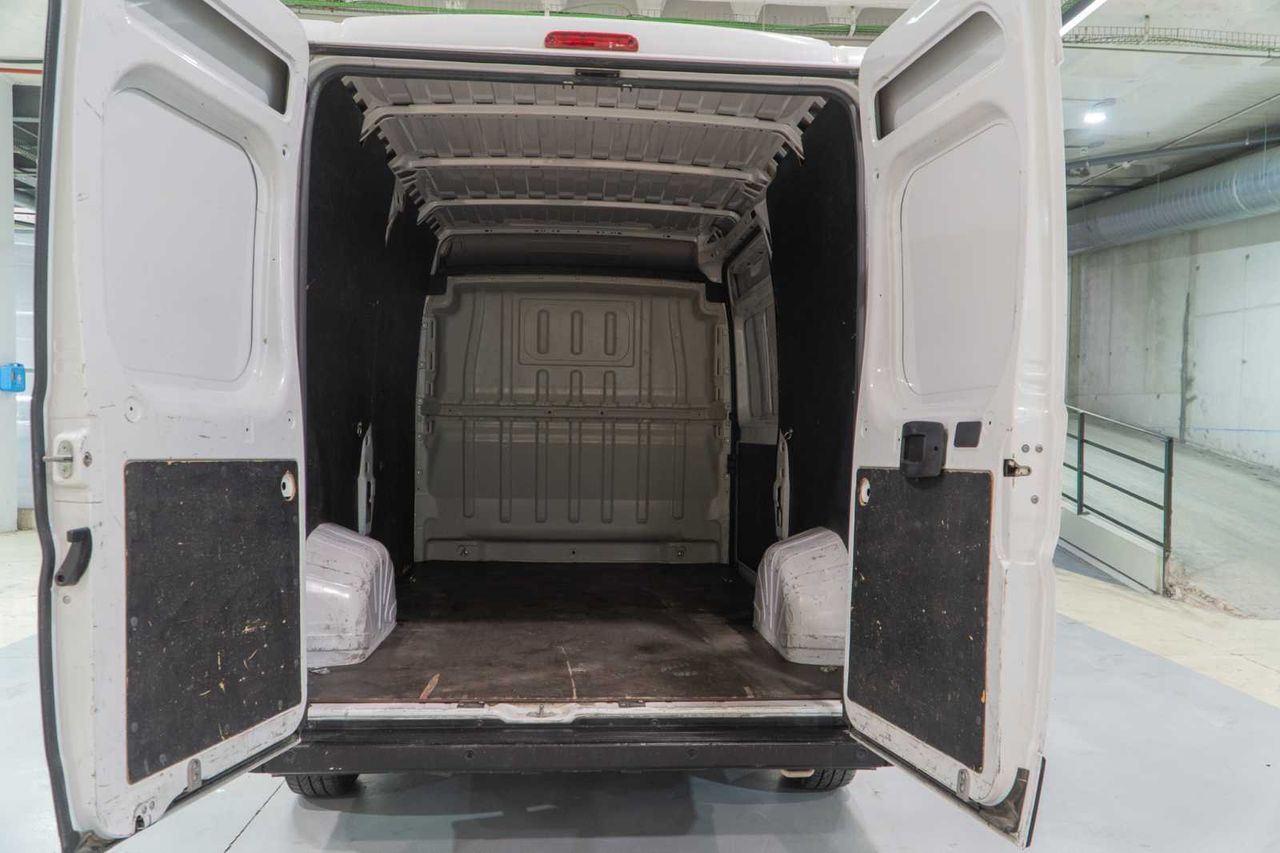Peugeot Boxer  335 l2 h2 bhdi 103kw (140cv) s&s 6  - Foto 7