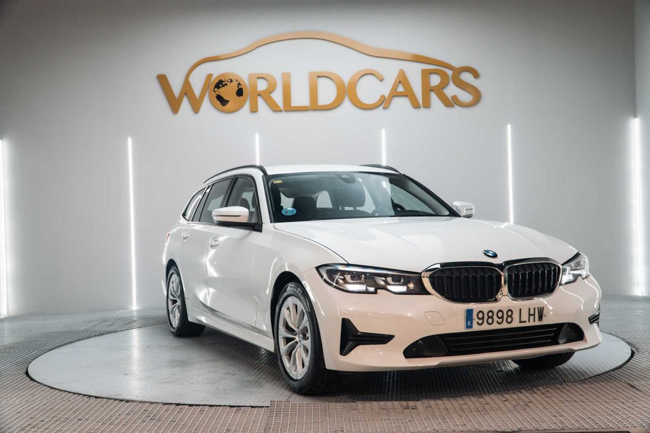 BMW Serie 3 touring 318 d sport 2.0 150cv at8  - Foto 5
