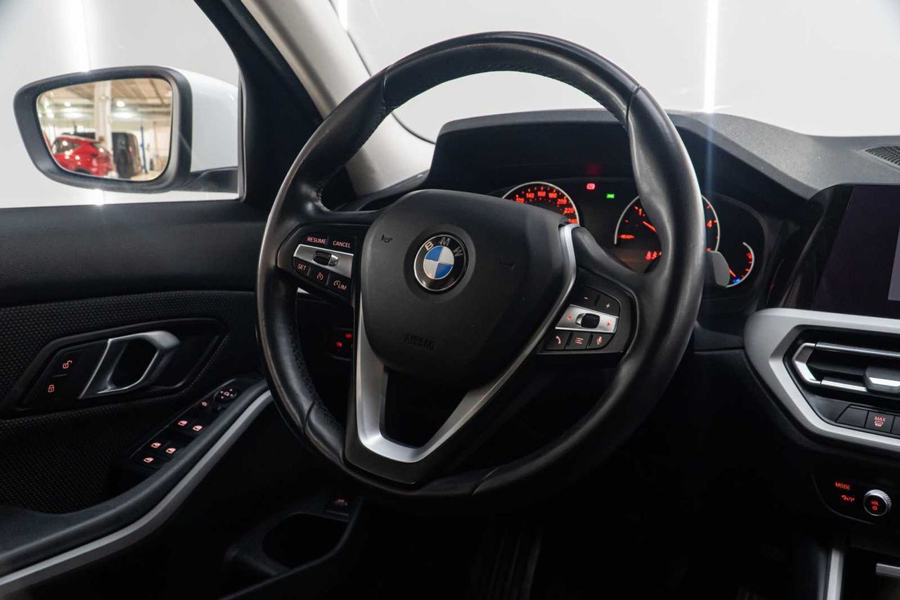 BMW Serie 3 touring 318 d sport 2.0 150cv at8  - Foto 14