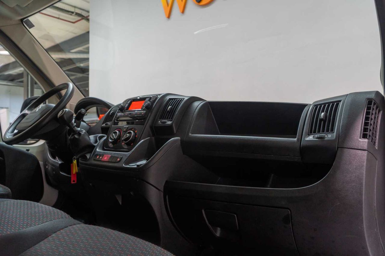 Citroën Jumper  bluehdi 103kw (140cv) furgón 33l2  - Foto 17