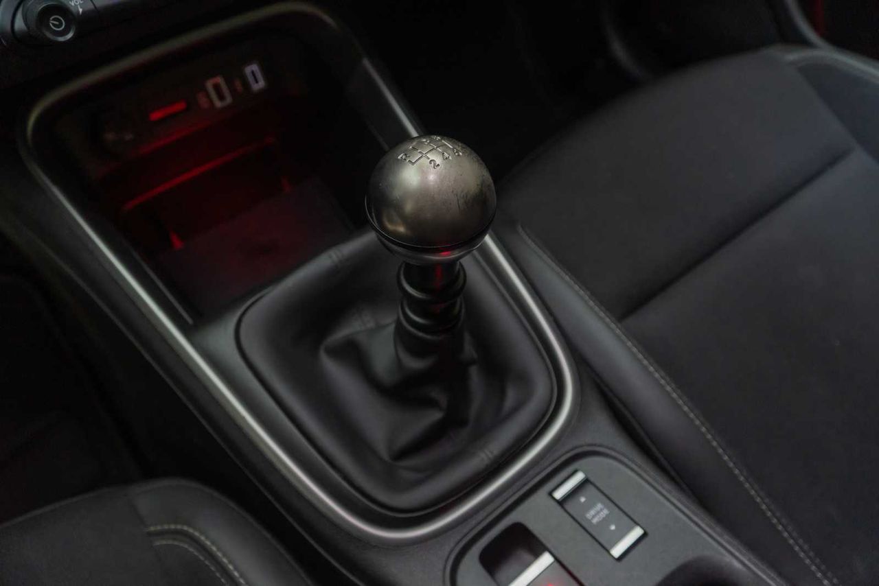 Jeep Avenger 1.2 G 74kW (100CV) Summit  - Foto 15