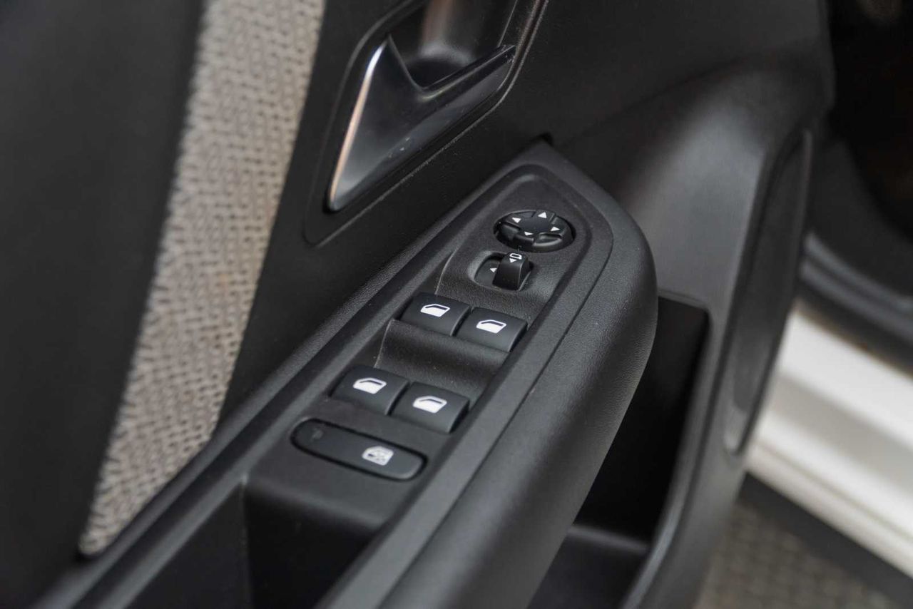 Citroën C4 PureTech 130 S&S 6v Max  - Foto 15