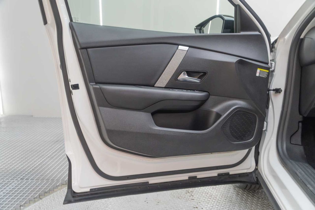 Citroën C4 PureTech 130 S&S 6v Max  - Foto 16