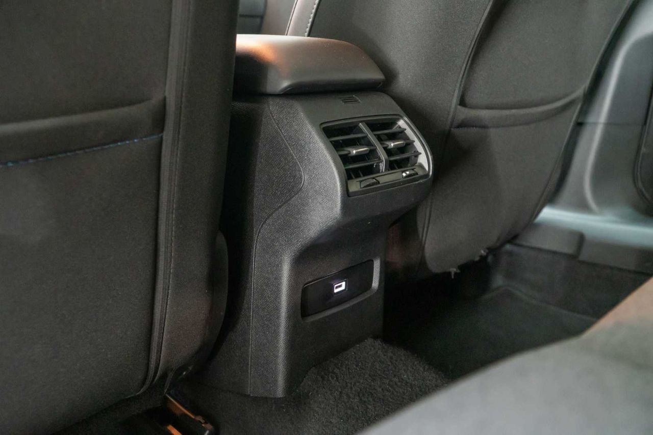Citroën C4 PureTech 130 S&S 6v Max  - Foto 19
