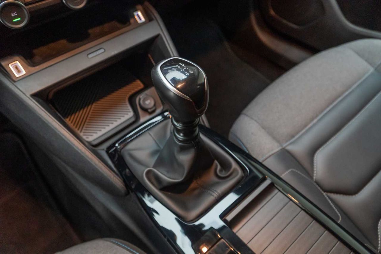 Citroën C4 PureTech 130 S&S 6v Max  - Foto 14