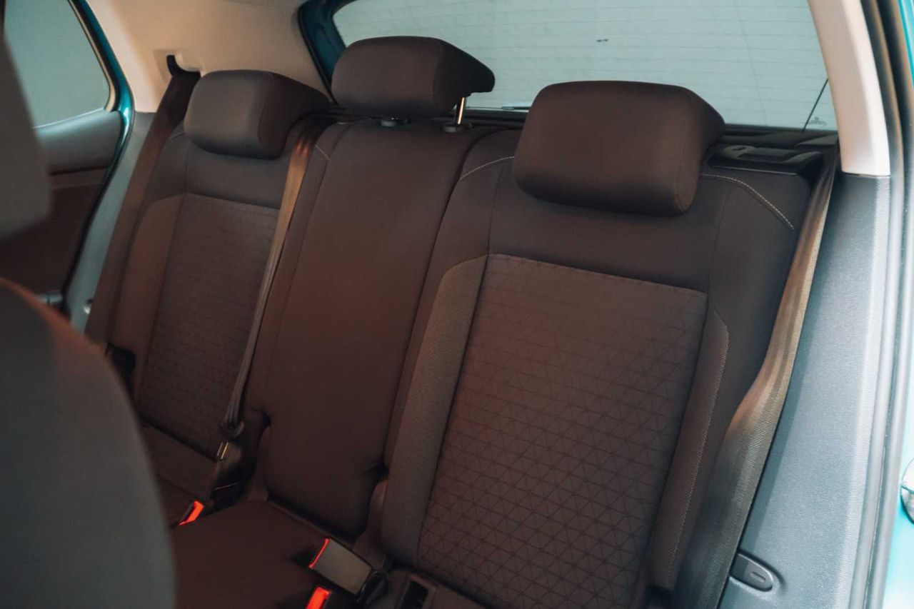 Volkswagen T-Cross Sport 1.0 TSI 81kW (110CV)  - Foto 24