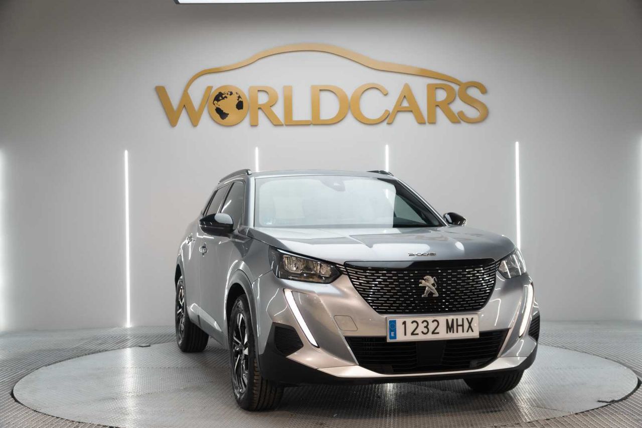 Peugeot 2008 Allure Puretech 130 S&S EAT8  - Foto 4