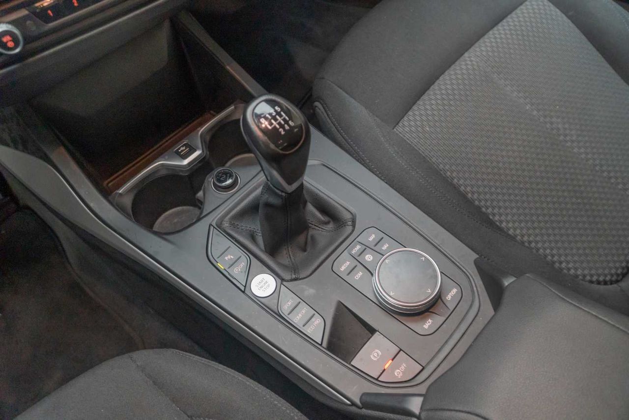BMW Serie 1  1 reeks hatch 116d (85 kw) 5d  - Foto 14