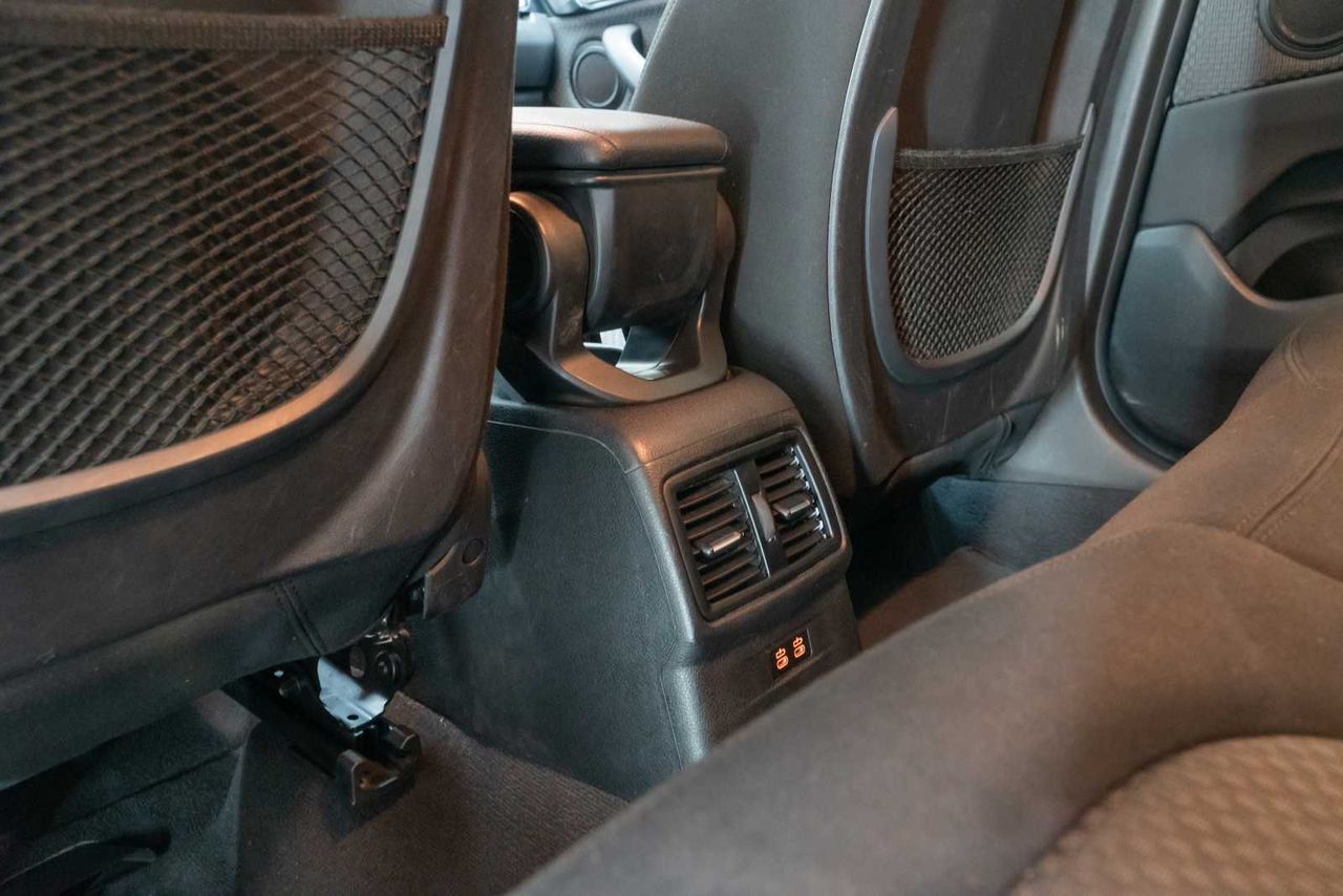 BMW X1 sDrive18dA Corporate  - Foto 22