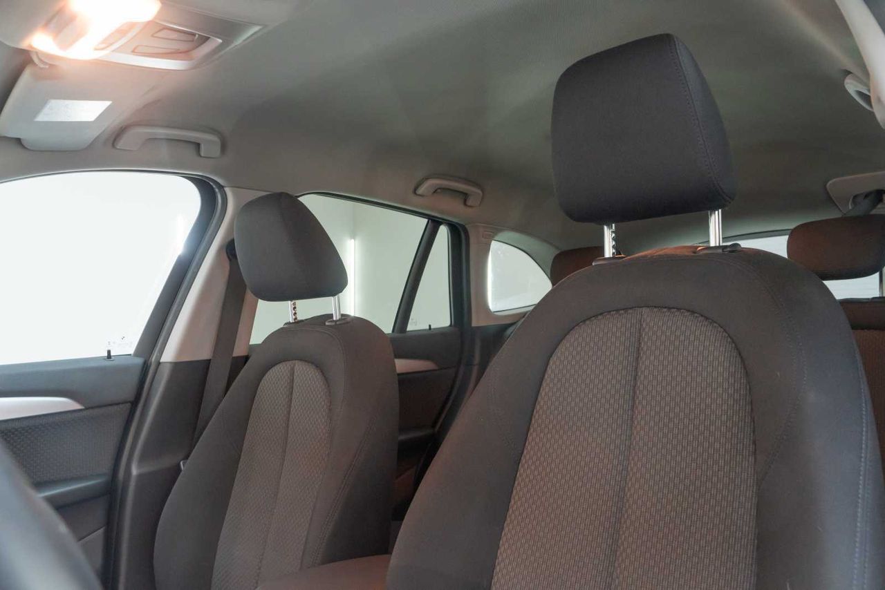 BMW X1 sDrive18dA Corporate  - Foto 20