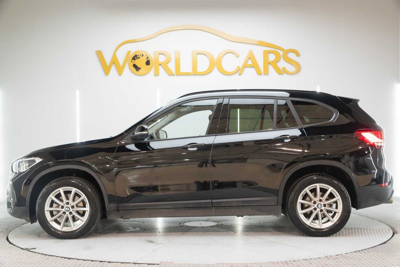 BMW X1 sDrive18dA Corporate  - Foto 9
