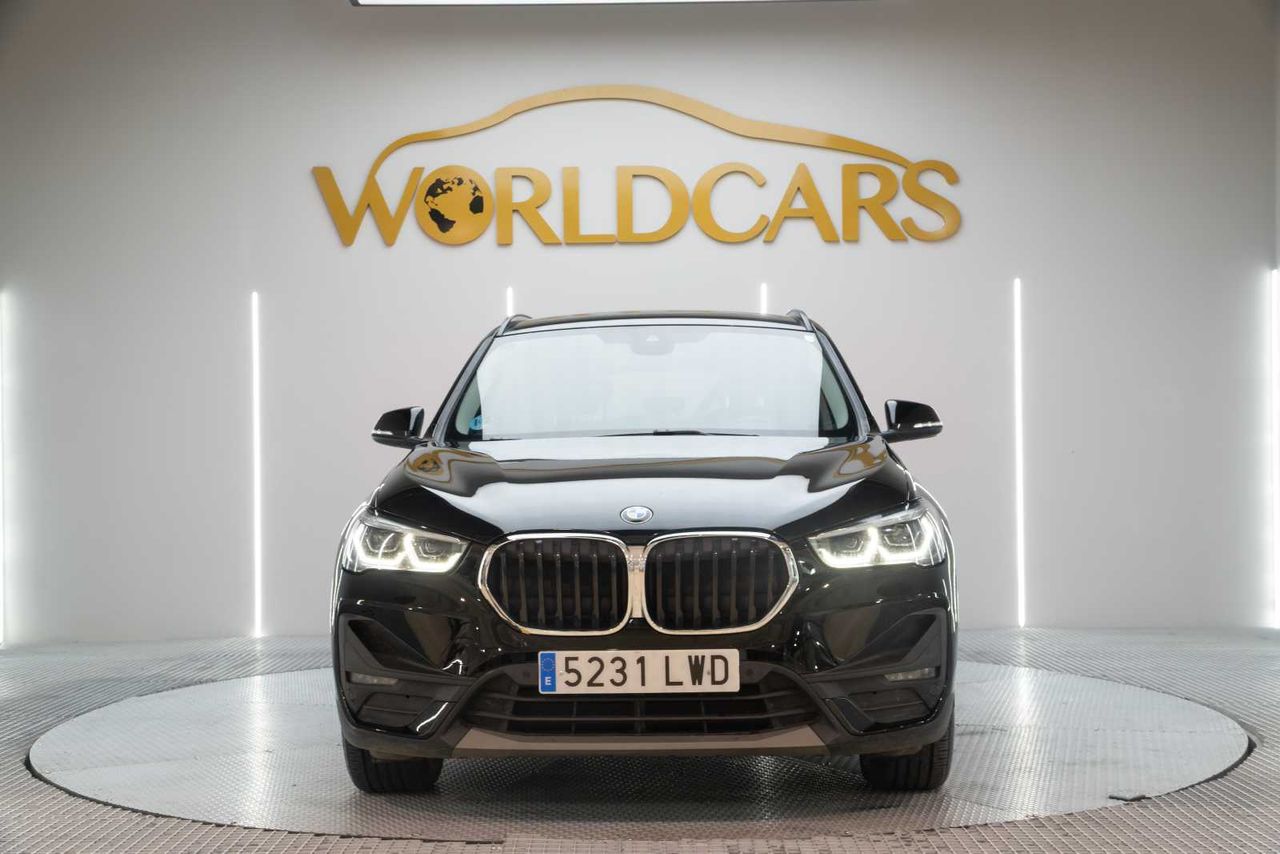 BMW X1 sDrive18dA Corporate  - Foto 3
