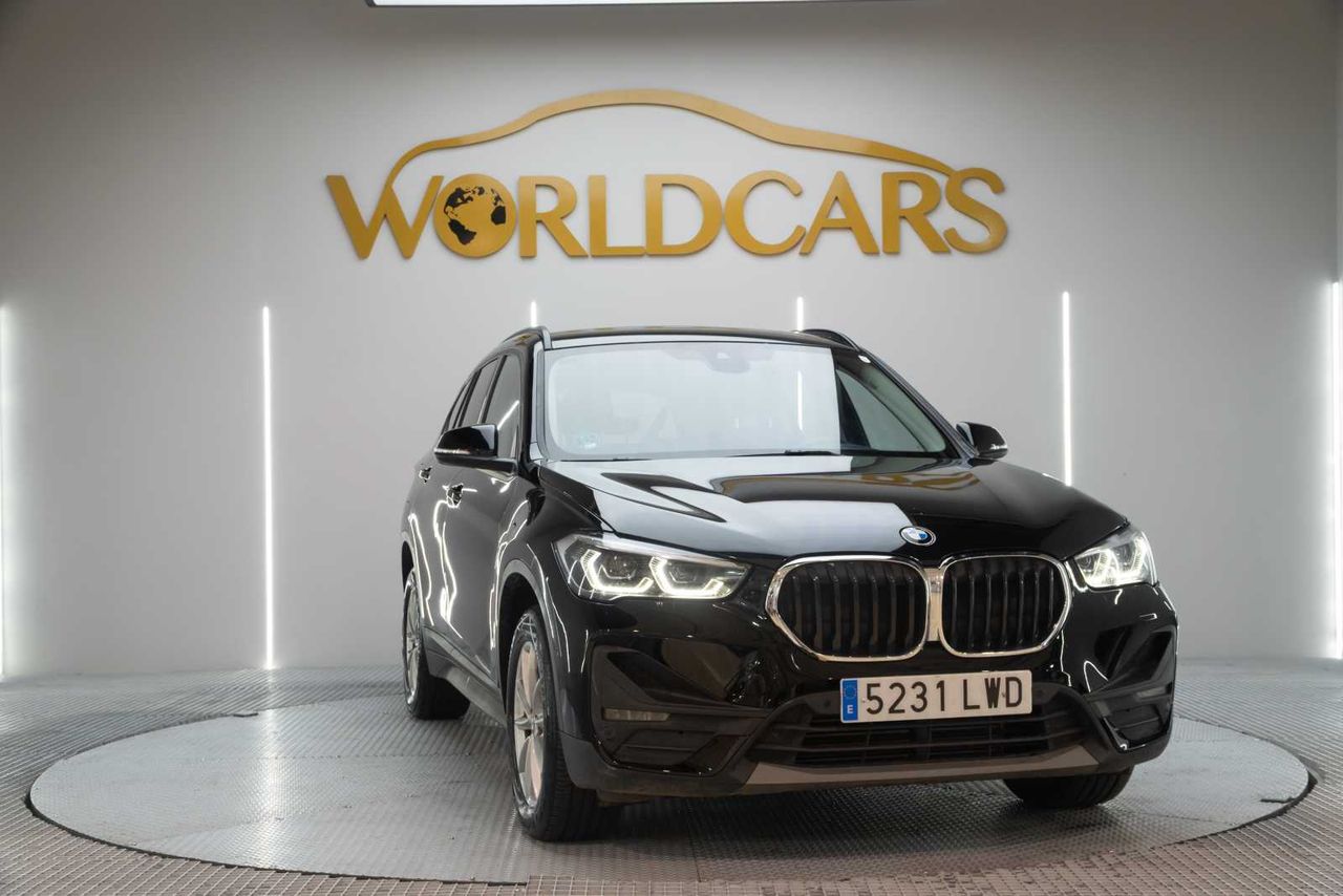 BMW X1 sDrive18dA Corporate  - Foto 4