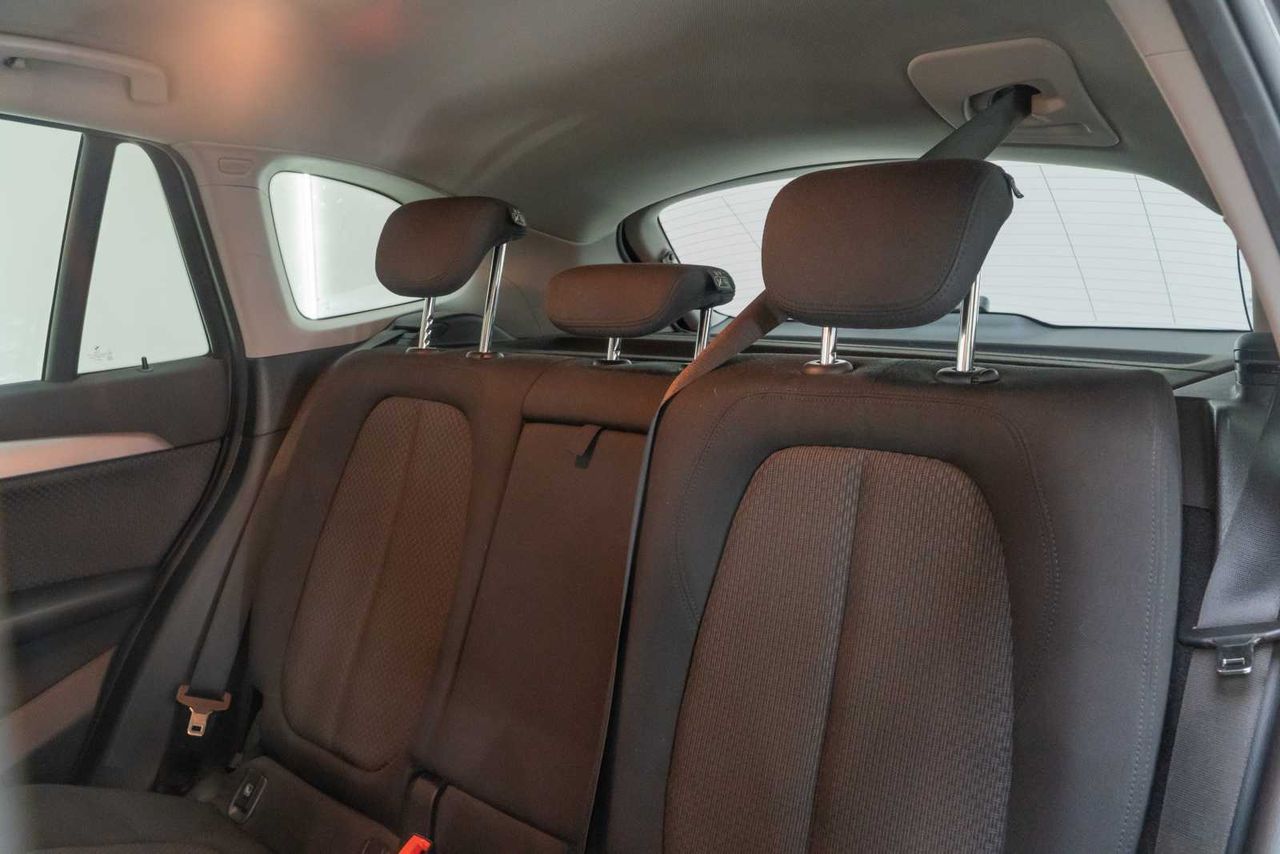 BMW X1 sDrive18dA Corporate  - Foto 21