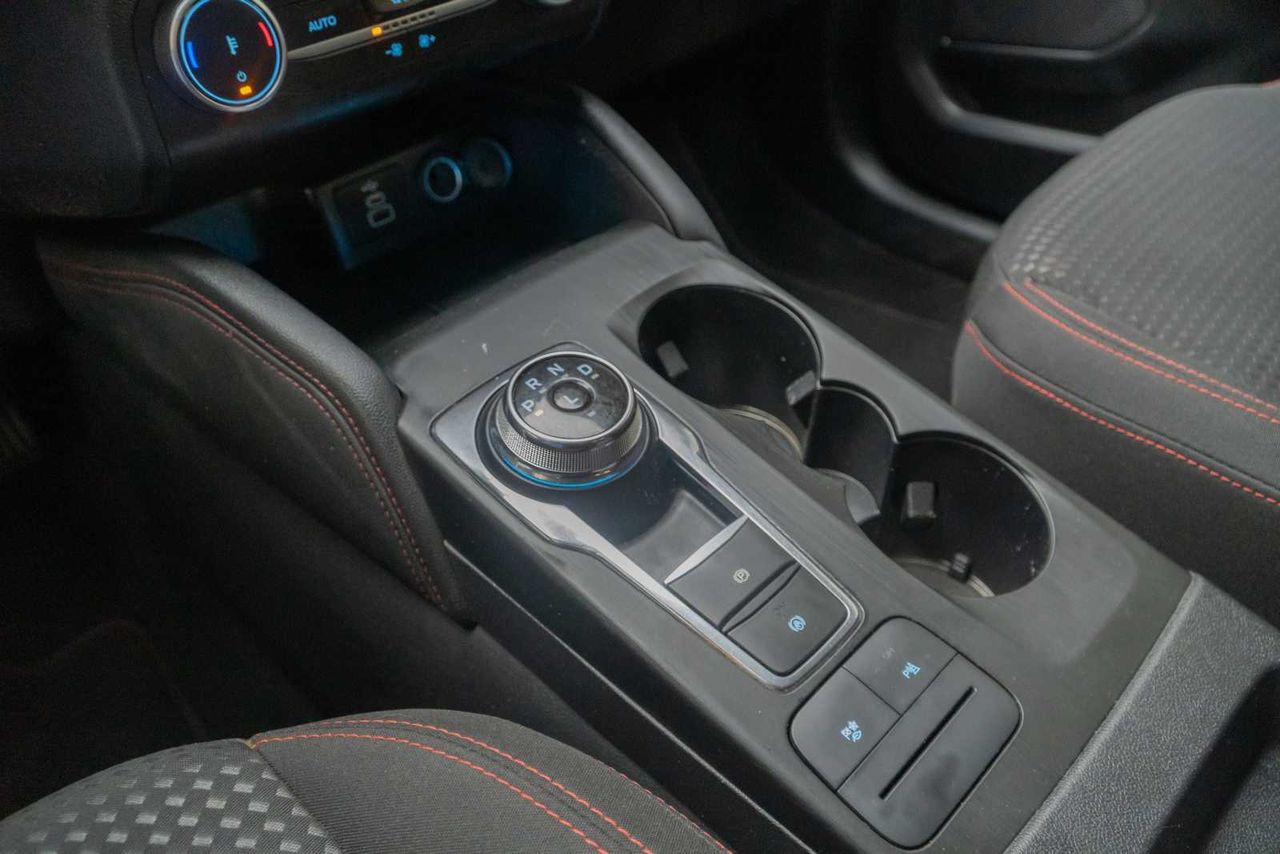 Ford Kuga ST-Line X 2.5 Duratec FHEV Auto  - Foto 17