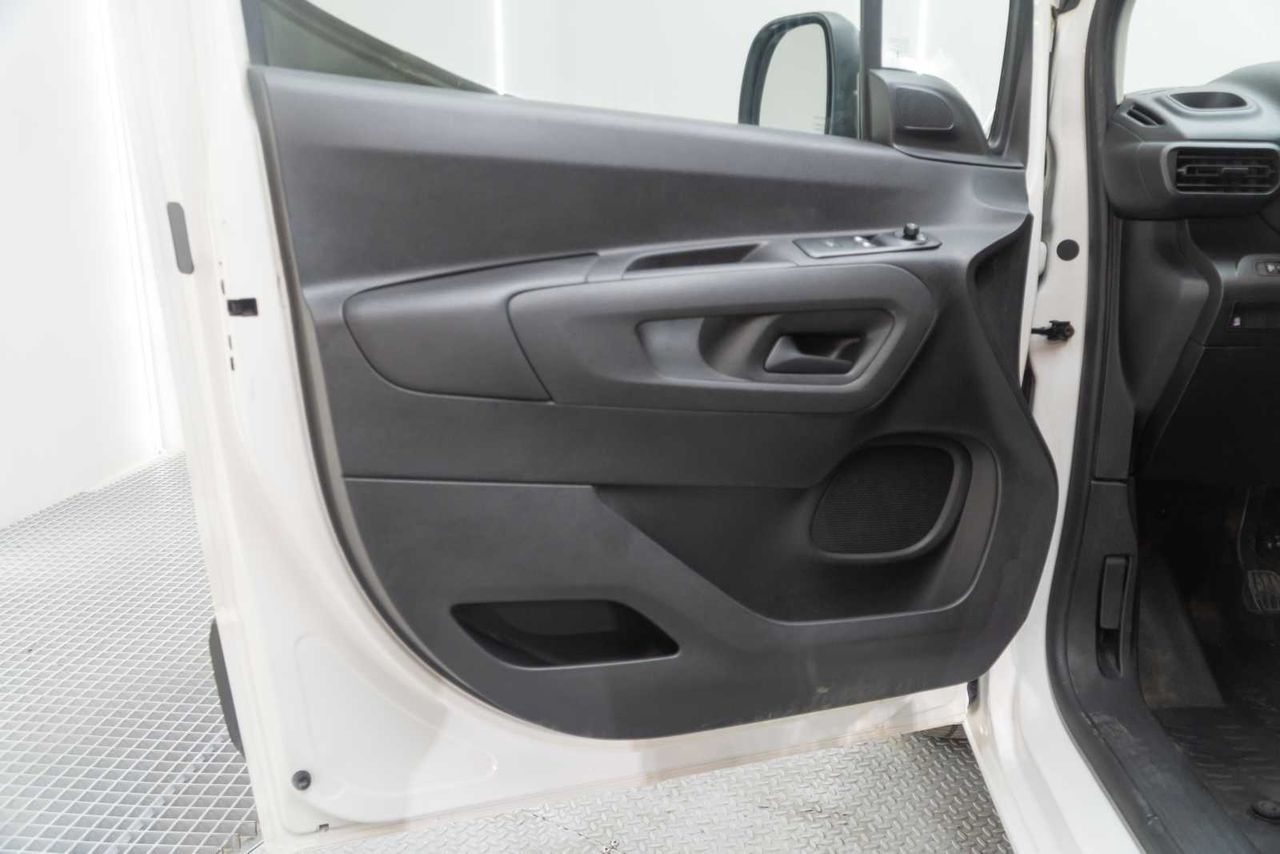 Citroën Berlingo talla m bluehdi 73kw control  - Foto 17