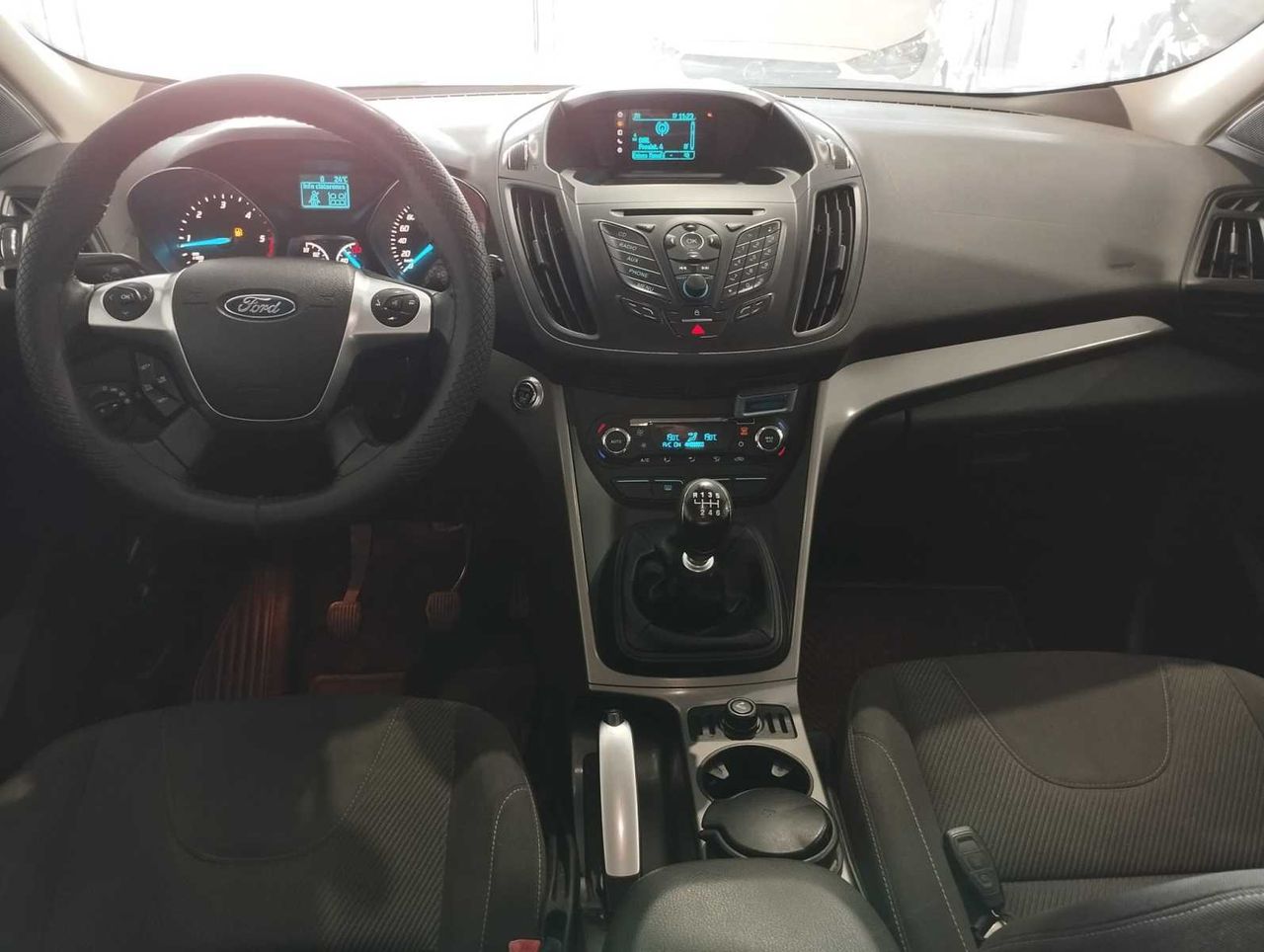 Ford Kuga  trend 2.0 tdci 4x2 120cv m6vel  - Foto 7