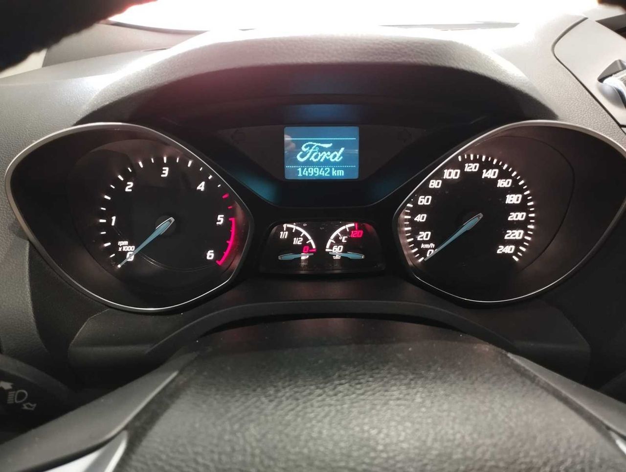 Ford Kuga  trend 2.0 tdci 4x2 120cv m6vel  - Foto 6