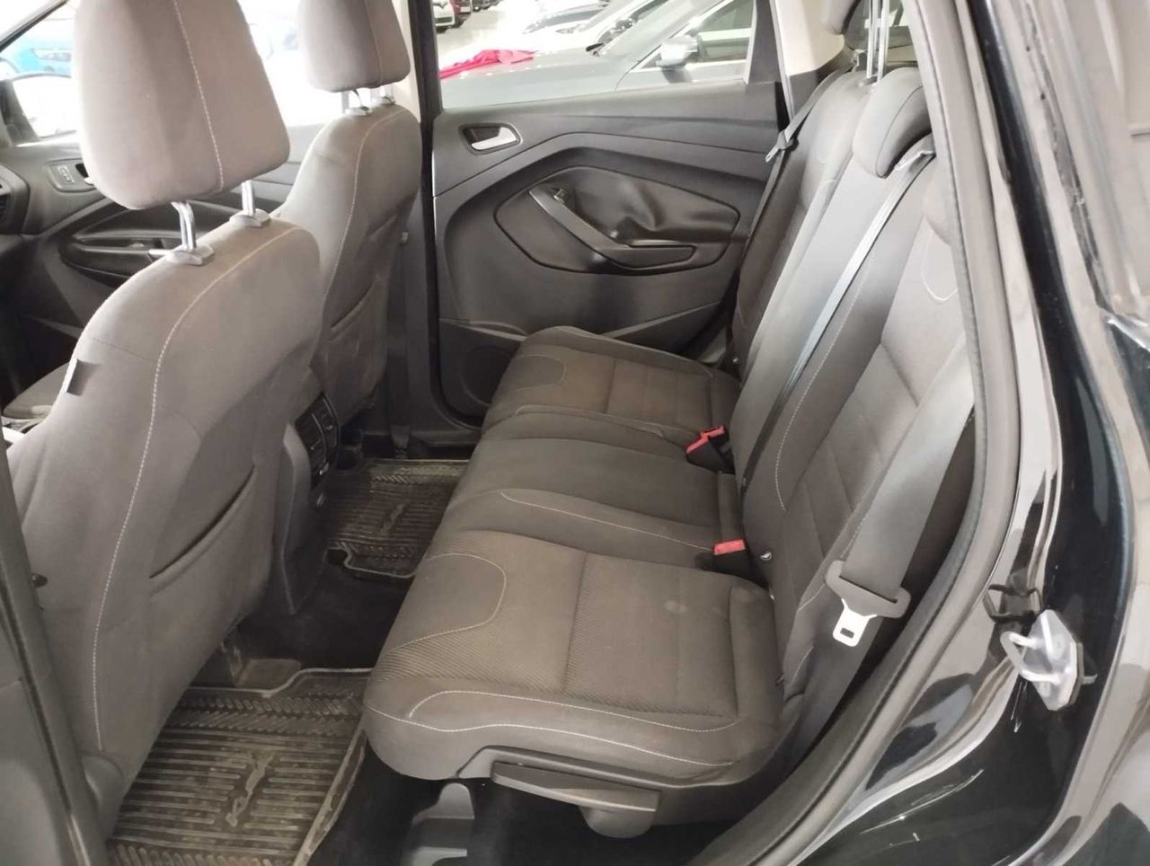 Ford Kuga  trend 2.0 tdci 4x2 120cv m6vel  - Foto 10