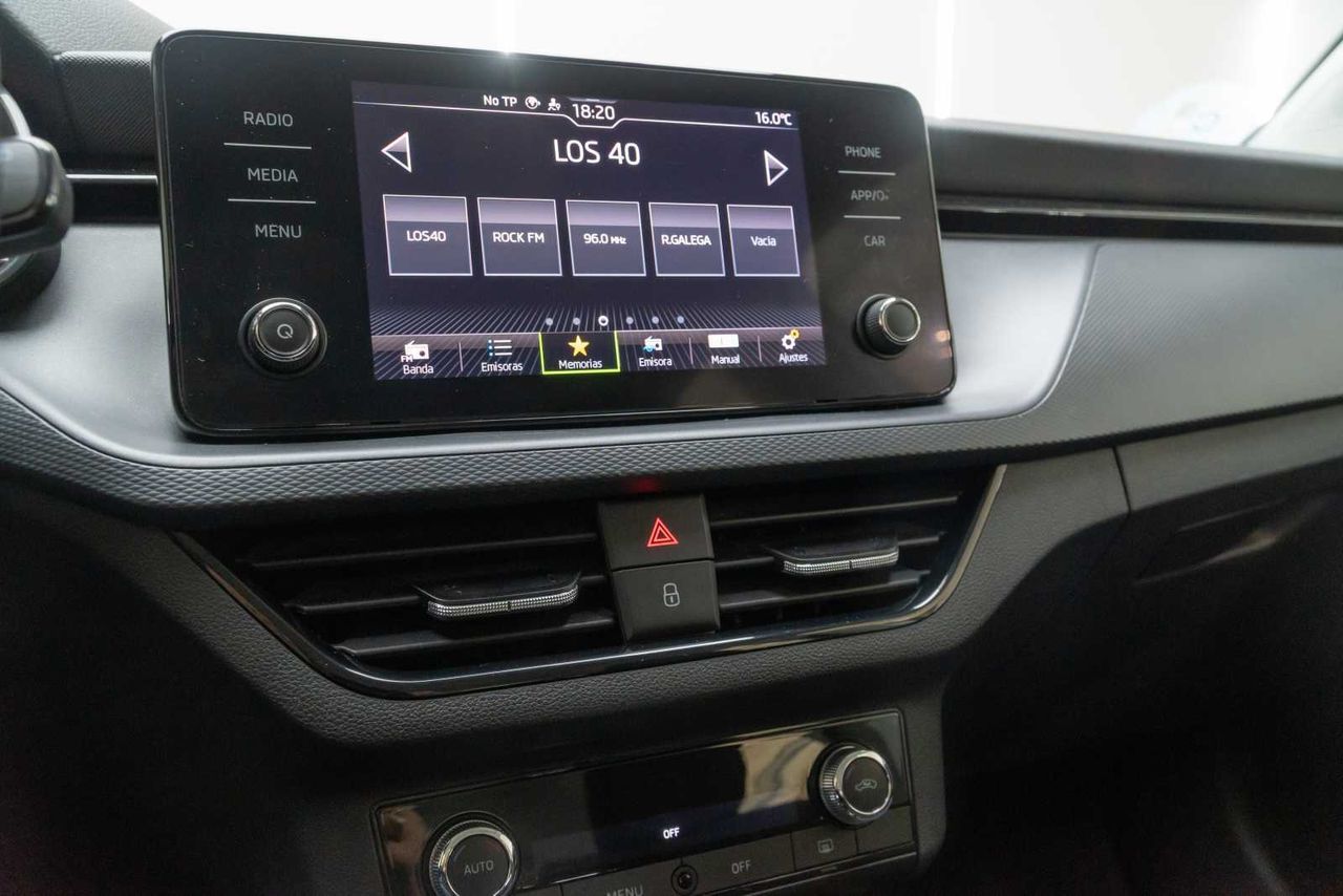 Skoda Kamiq 1.0 TSI 81kW (110CV) DSG Ambition  - Foto 13