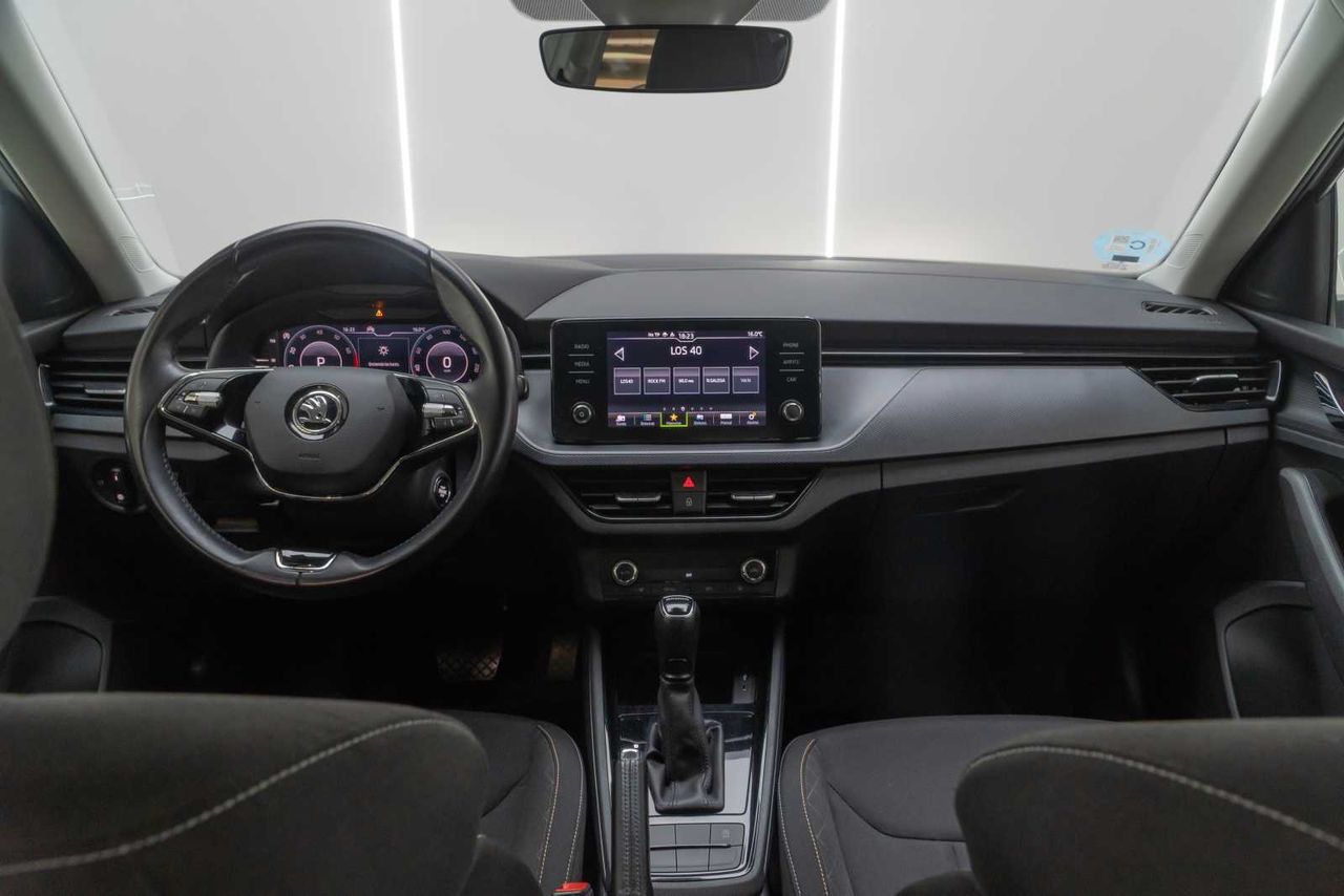 Skoda Kamiq 1.0 TSI 81kW (110CV) DSG Ambition  - Foto 22