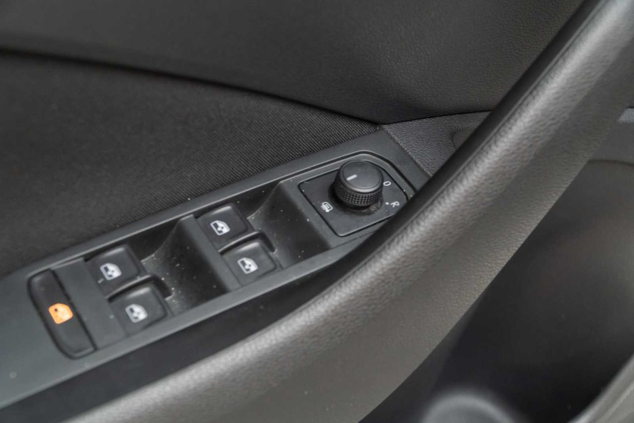 Skoda Kamiq 1.0 TSI 81kW (110CV) DSG Ambition  - Foto 18