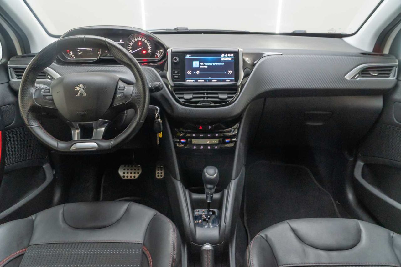 Peugeot 208 5P Signature PureTech 81KW (110CV) EAT6  - Foto 20
