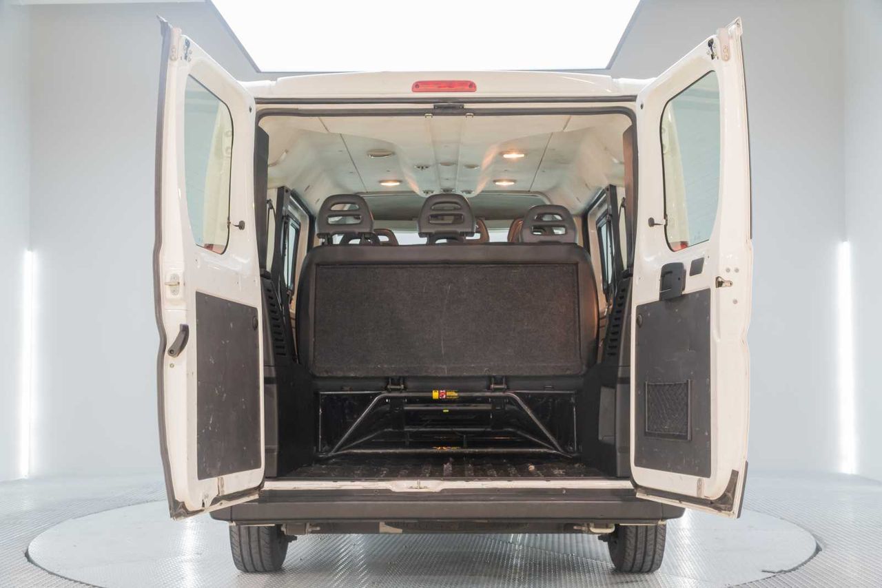 Peugeot Boxer combi 5/9 pl 330 l1h1 bluehdi 88kw (120)  - Foto 10
