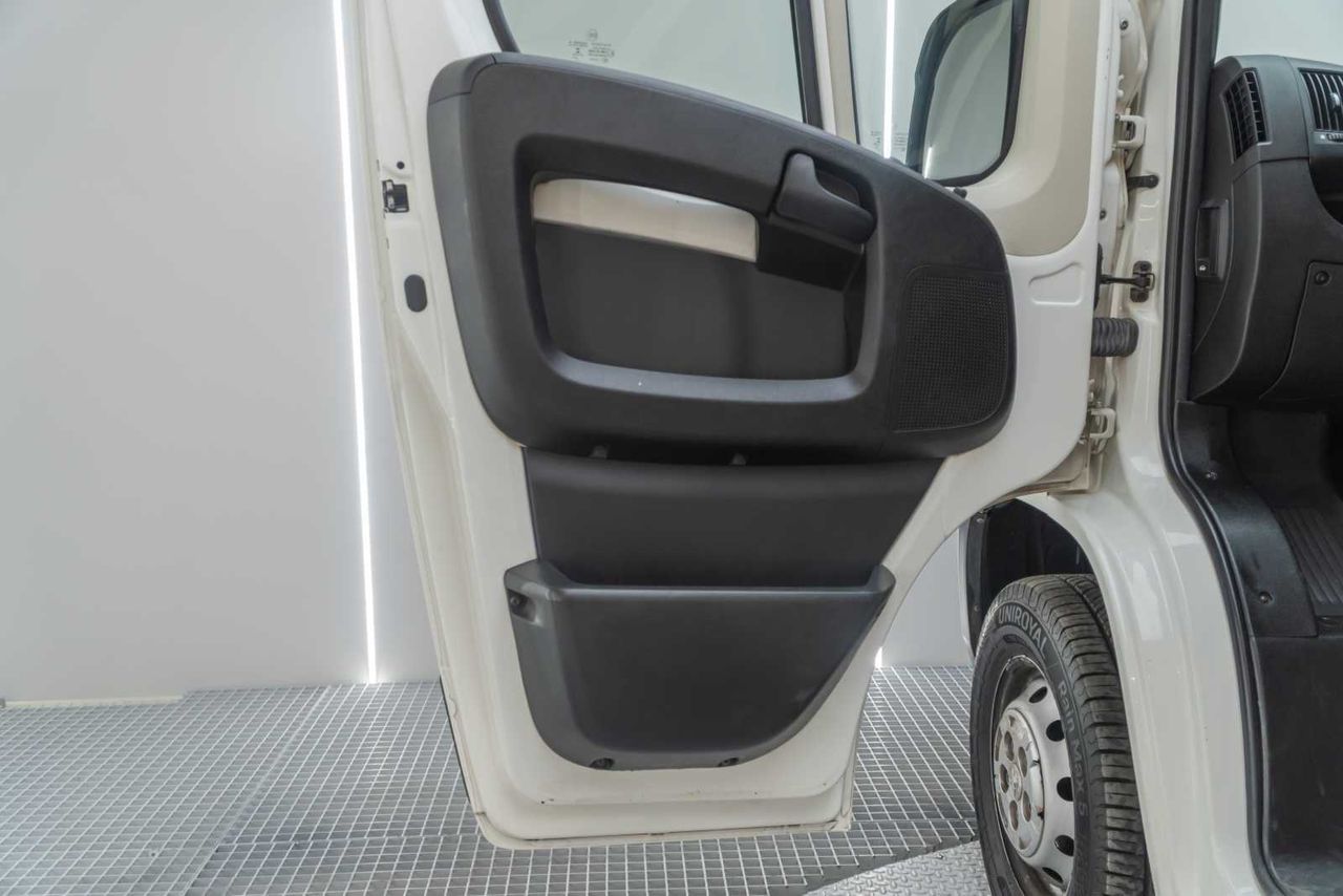 Peugeot Boxer combi 5/9 pl 330 l1h1 bluehdi 88kw (120)  - Foto 16