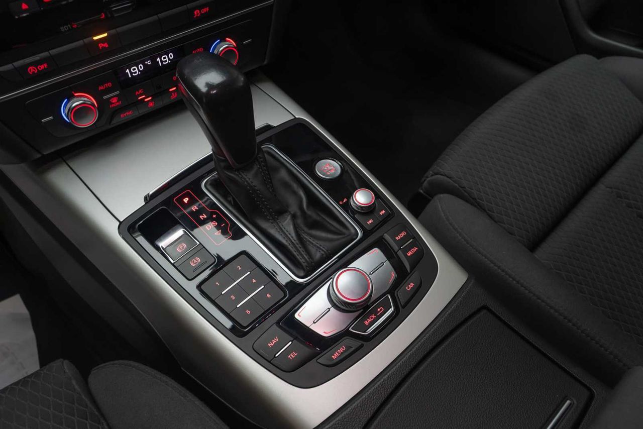 Audi A6 2.0 TDI 140kW(190CV) ultra S tronic  - Foto 14
