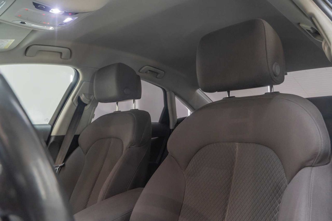 Audi A6 2.0 TDI 140kW(190CV) ultra S tronic  - Foto 17