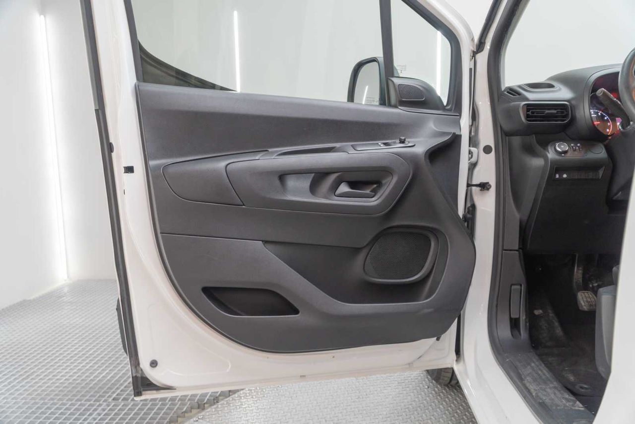 Opel Combo Cargo  life 1.5 d expression s/s  - Foto 17