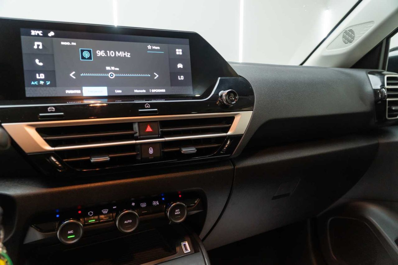 Citroën C4 PureTech 130 S&S 6v Plus  - Foto 14